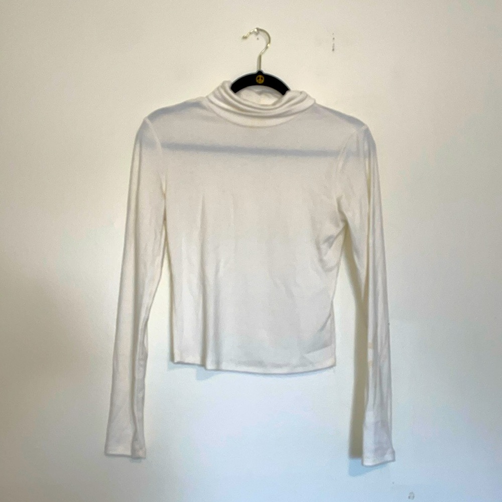 Olive & Oak | Cream Turtleneck Long Sleeve